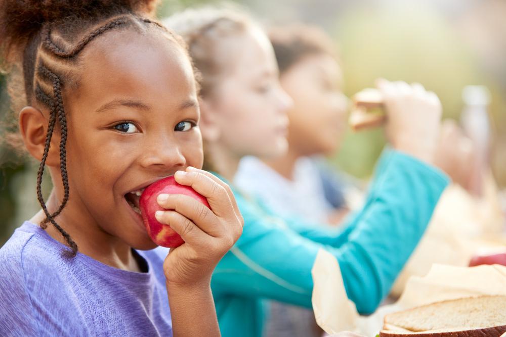 Nutricionista explica a mães do Pinheirinho tudo sobre alimentação