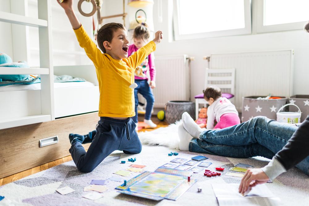 Jogos, brinquedos e brincadeiras no aprendizado da criança